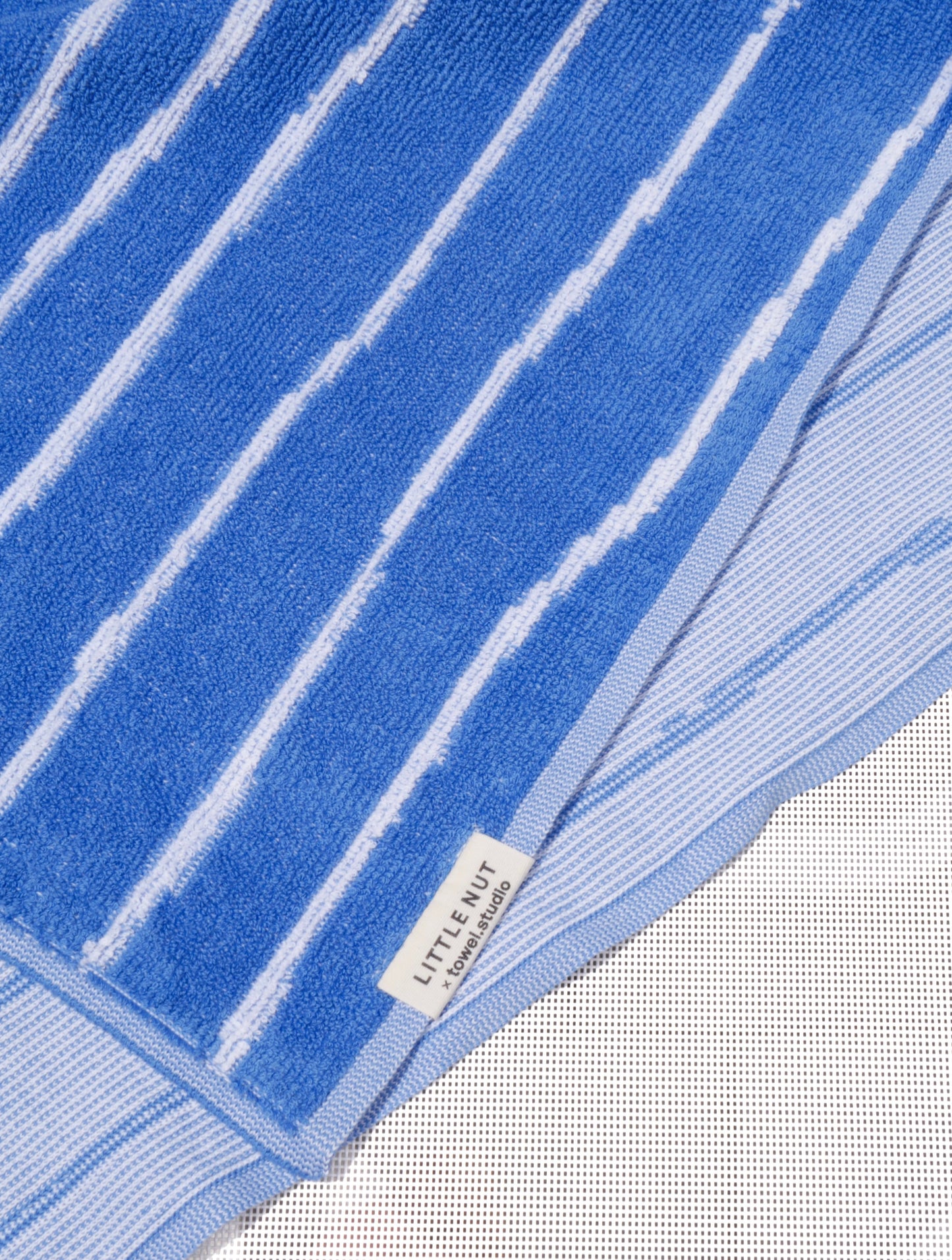 Beach Towel - gestreift - perfect-blue