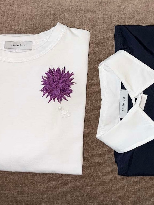 SPECIAL EDITION - Signature Longsleeve - weiß mit Stickerei "Pony"