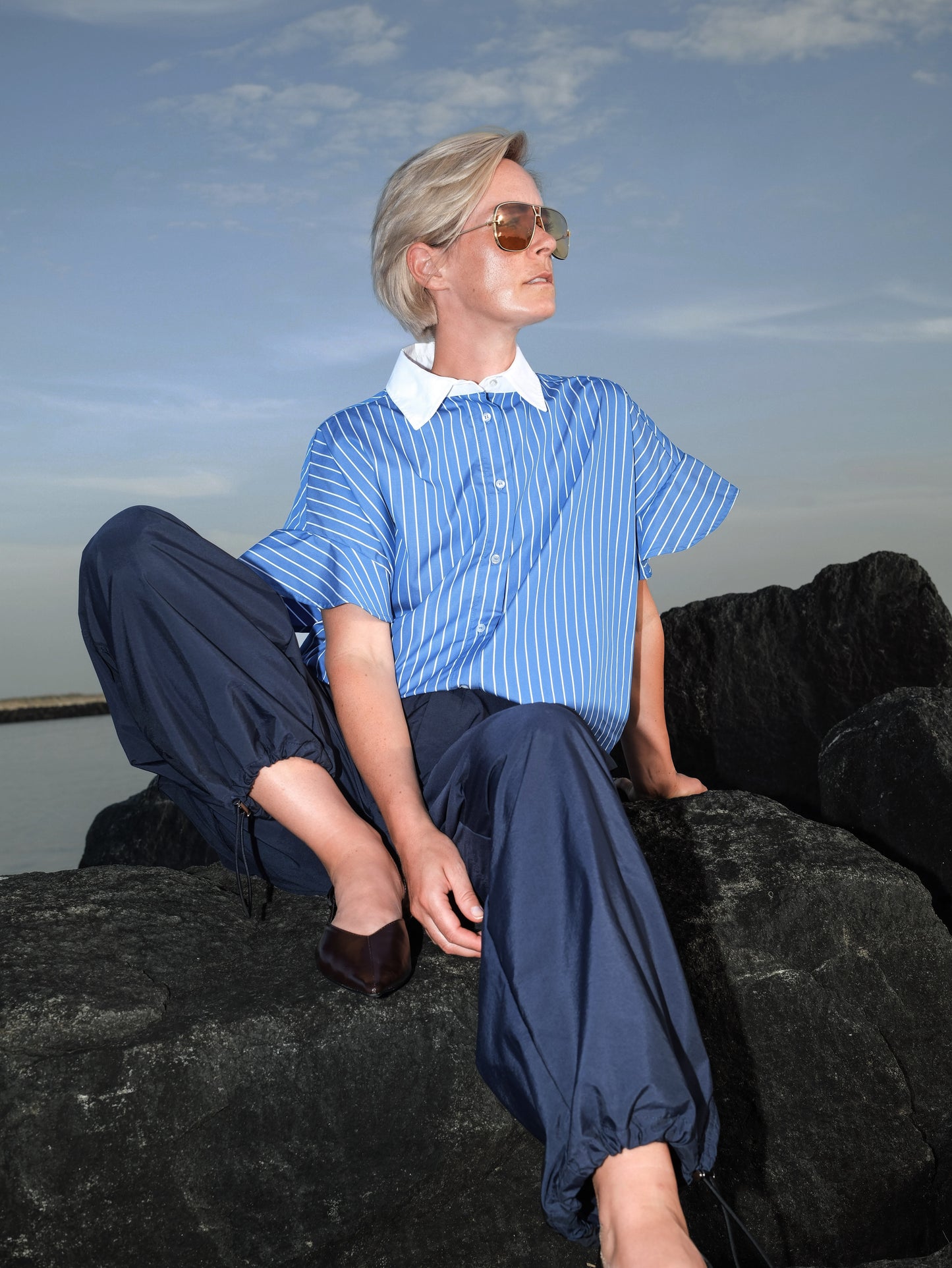 Hemdbluse mit Volant-Ärmel - gestreift - deep blue sky